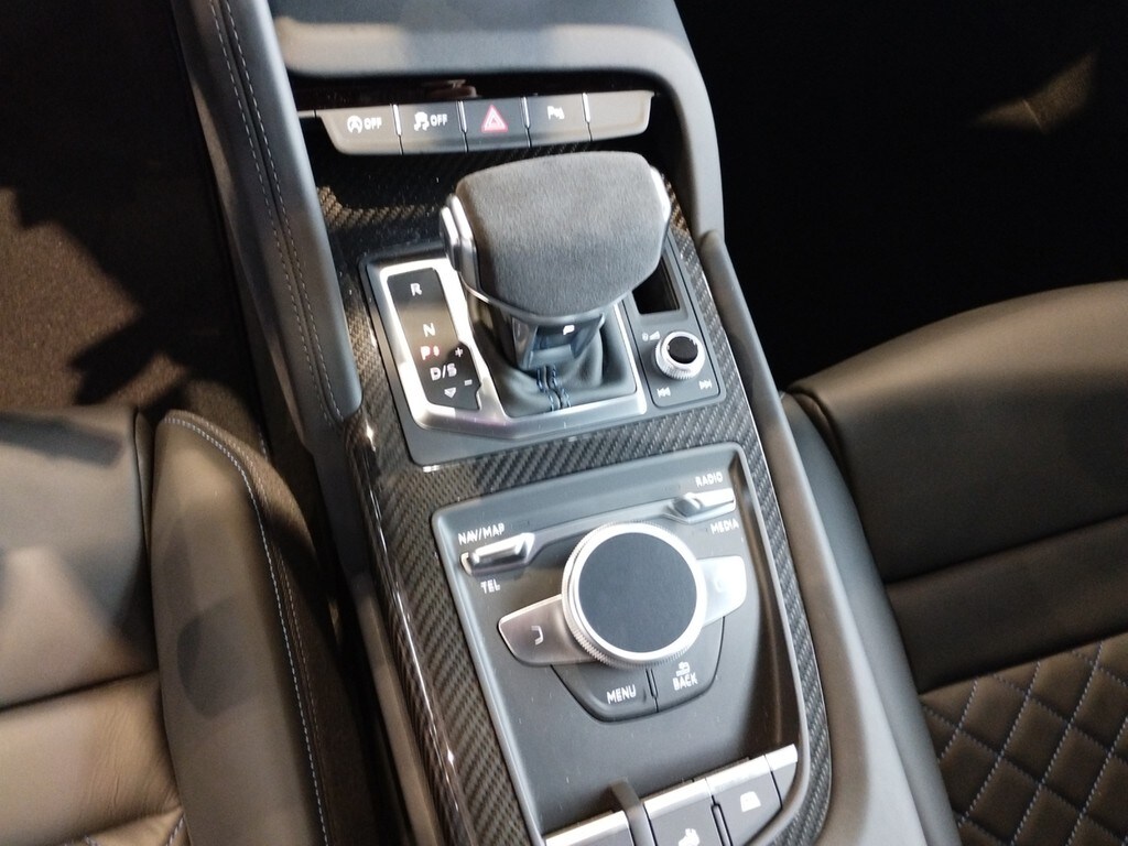 Image about Audi R8 Spyder FSI quattro S tronic