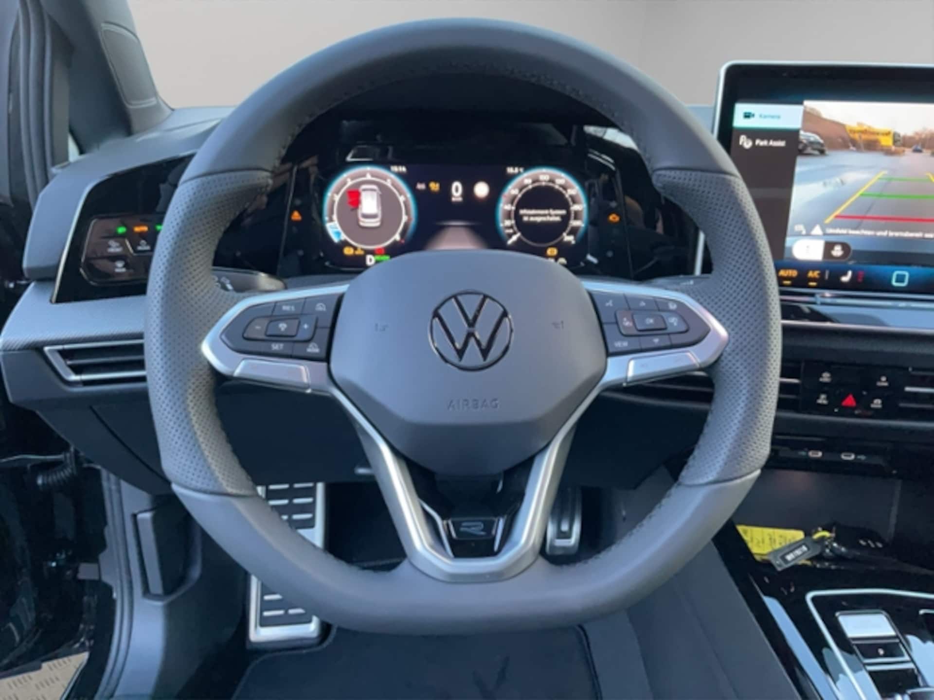 Volkswagen Golf Variant R-Line