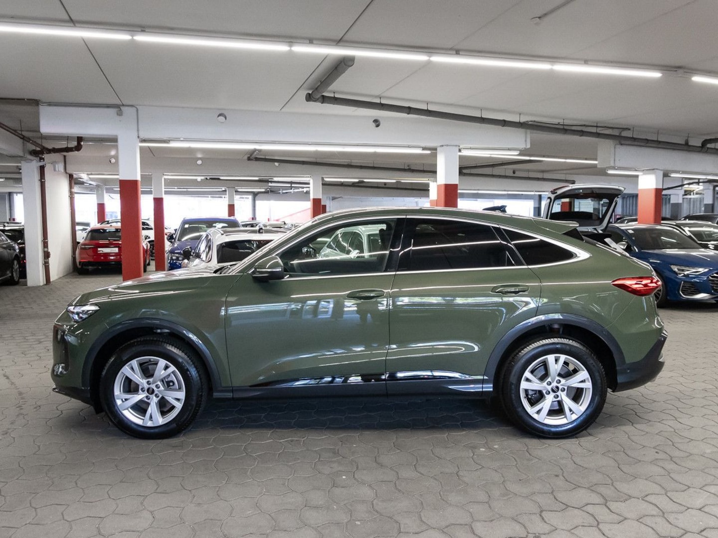 Bild über Audi Q5 Sportback TFSI 150 kW S tronic - für weitere Informationen kontaktieren Sie den Audi Partner