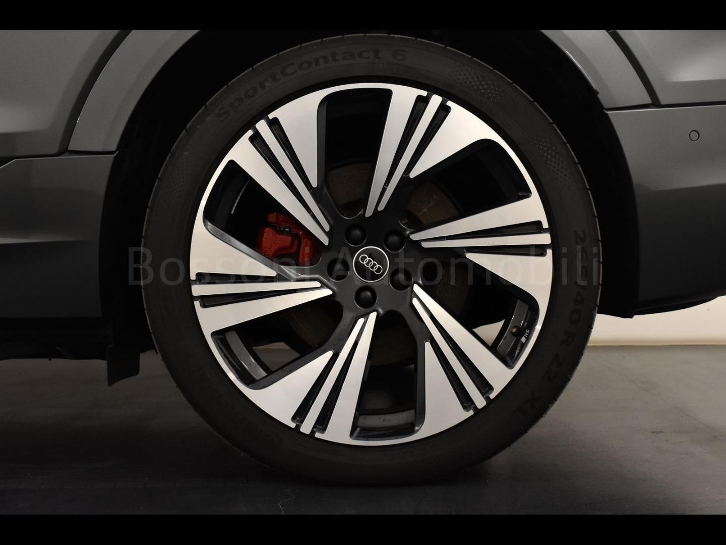Audi Q8 e-tron