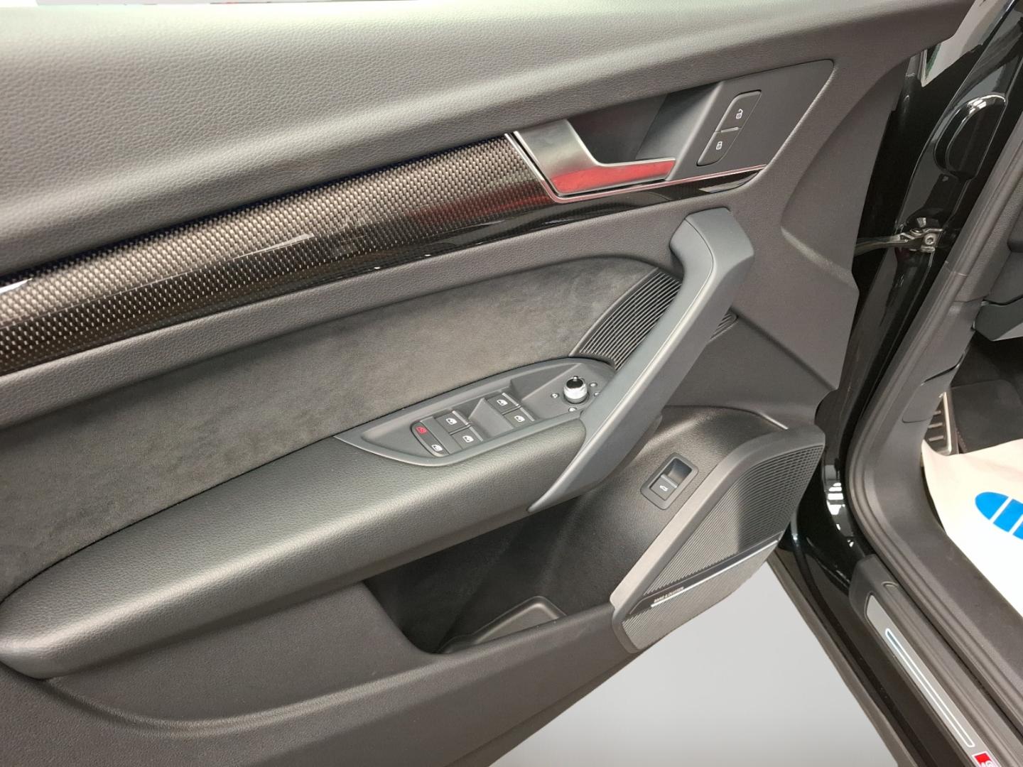 Image about Audi SQ5 Sportback TDI tiptronic