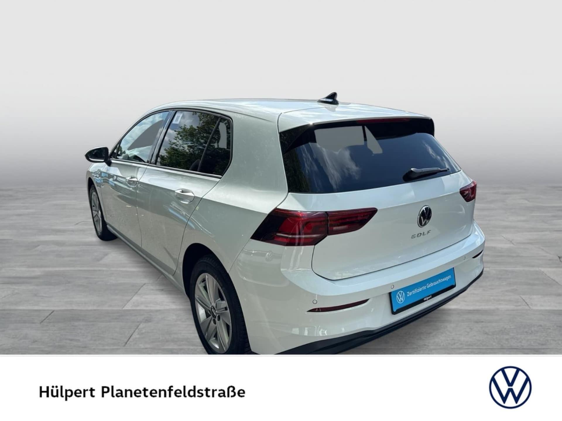 Volkswagen Golf Life