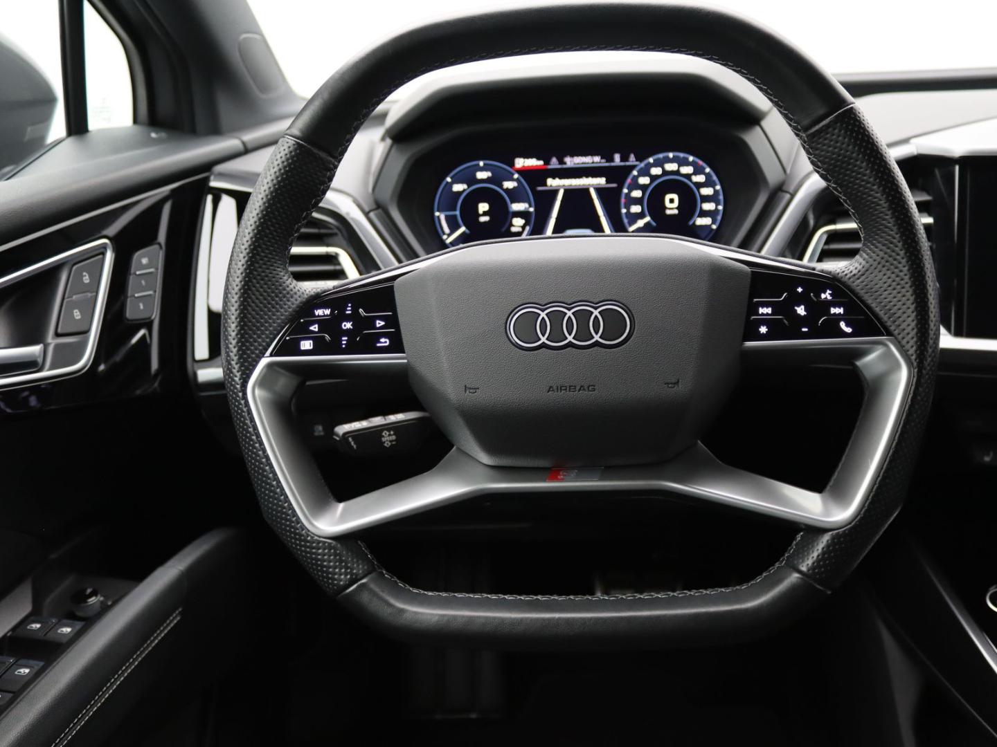 Image about Audi Q4 e-tron 40 e-tron