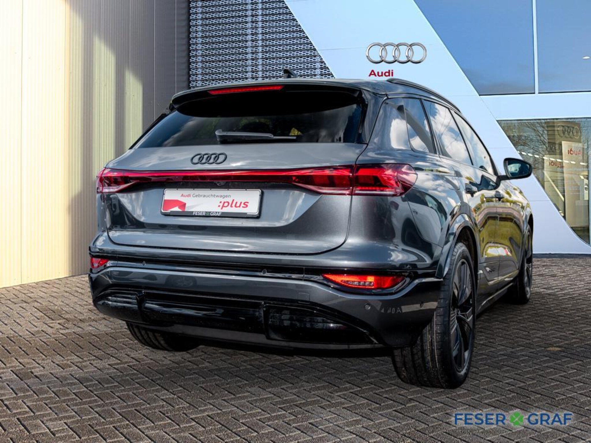 Audi Q6 SUV e-tron