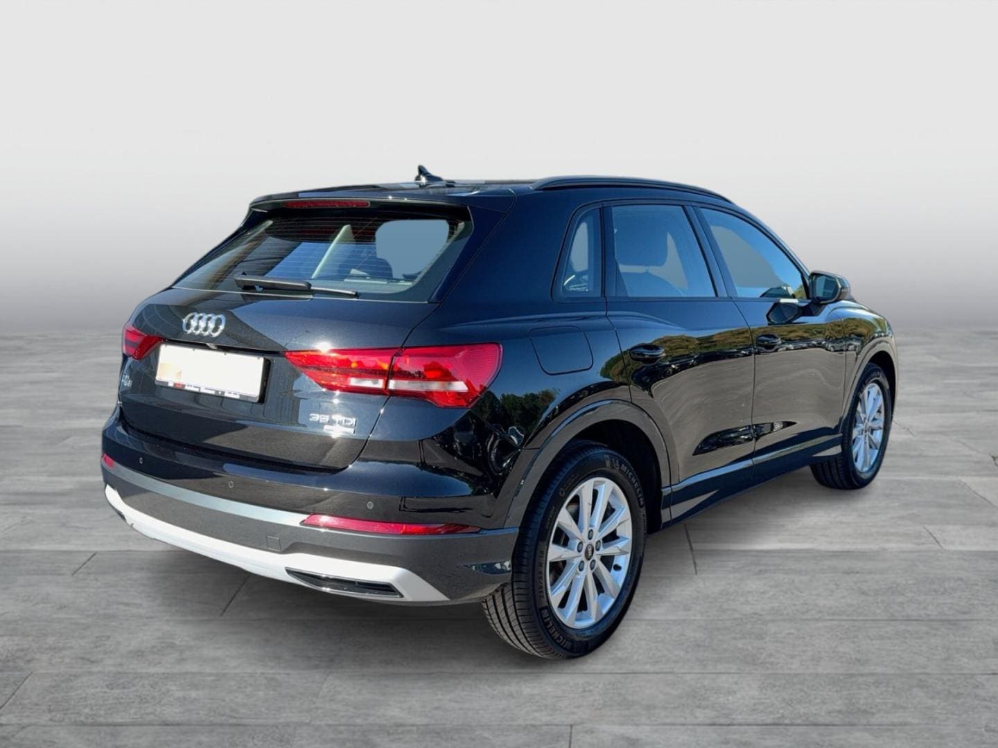 Bild über Audi Q3 advanced 35 TDI quattro S tronic - für weitere Informationen kontaktieren Sie den Audi Partner