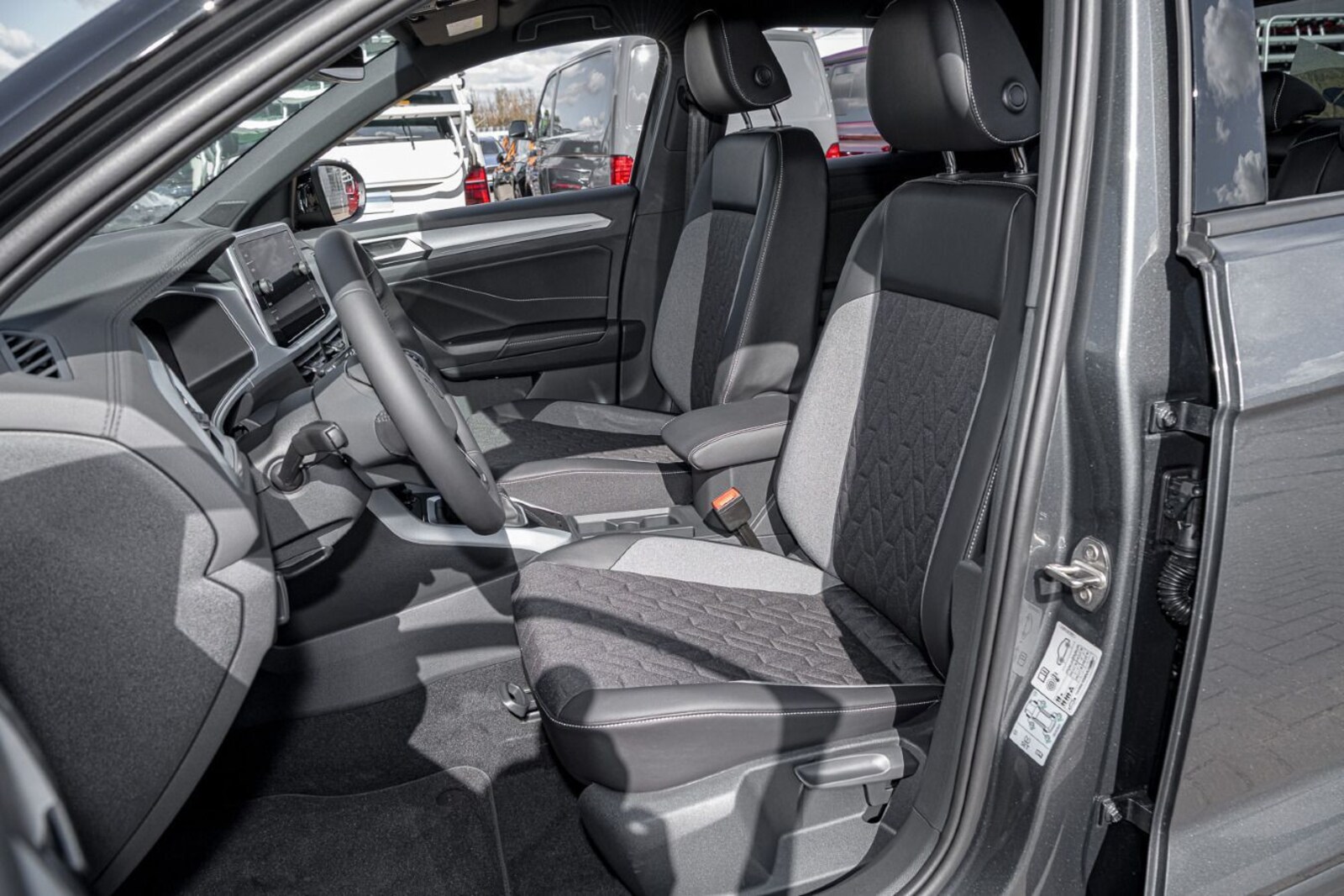 Volkswagen T-Roc – Bild 16