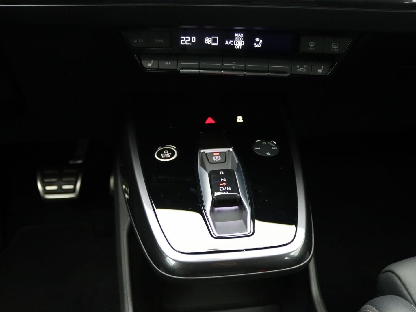 Image about Audi Q4 e-tron 40 e-tron