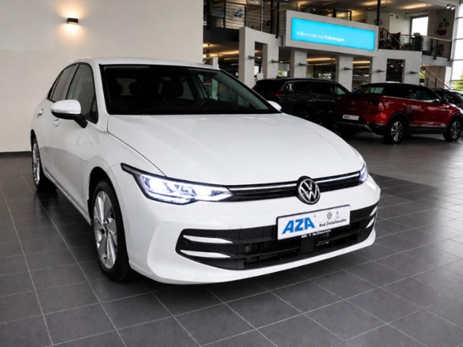 Volkswagen Golf Life