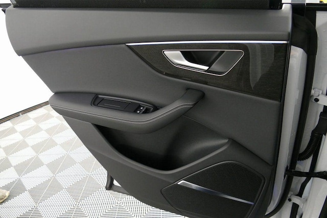 2026 Audi Q8 Premium Plus - Photo 25