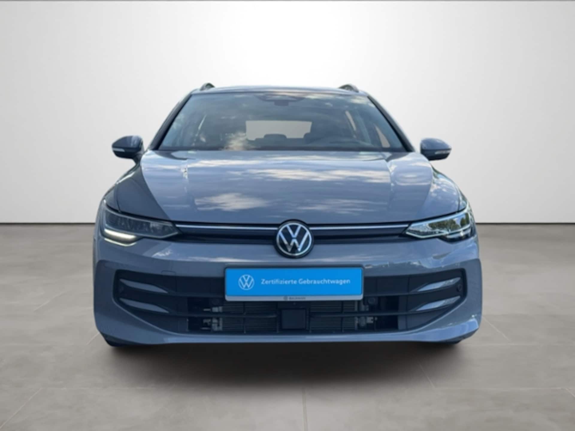 Volkswagen Golf Variant Life
