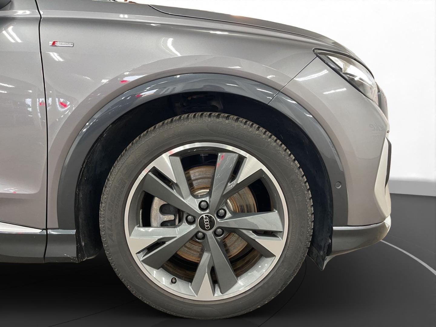 Bild über Audi Q4 Sportback e-tron 40 e-tron - für weitere Informationen kontaktieren Sie den Audi Partner