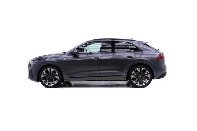 2027 Audi Q8