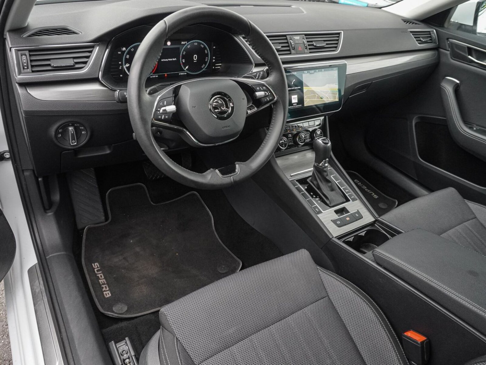 Škoda Superb Combi – Bild 25