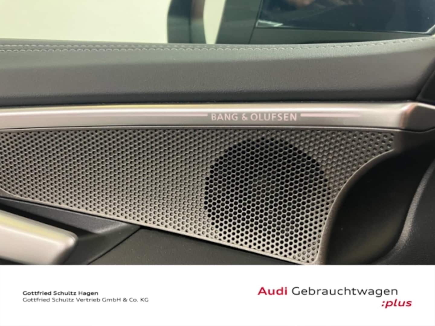 Bild über Audi A5 Avant TDI 150 kW S tronic - für weitere Informationen kontaktieren Sie den Audi Partner