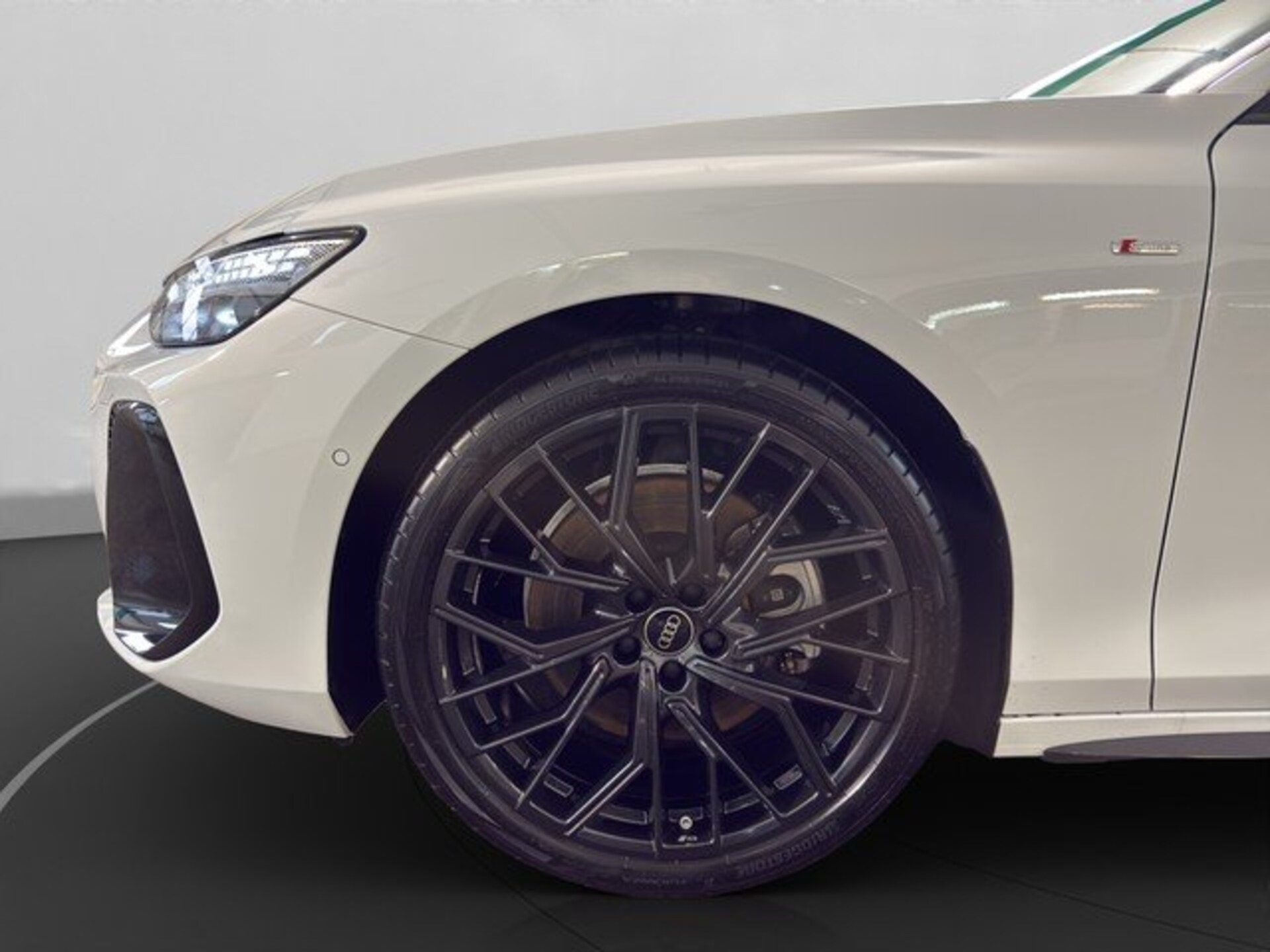 Audi A6 Avant edition one