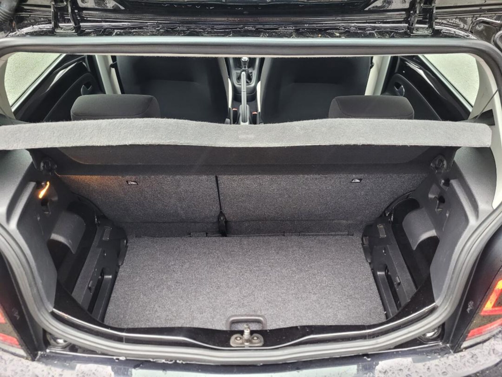 Volkswagen up! high up!