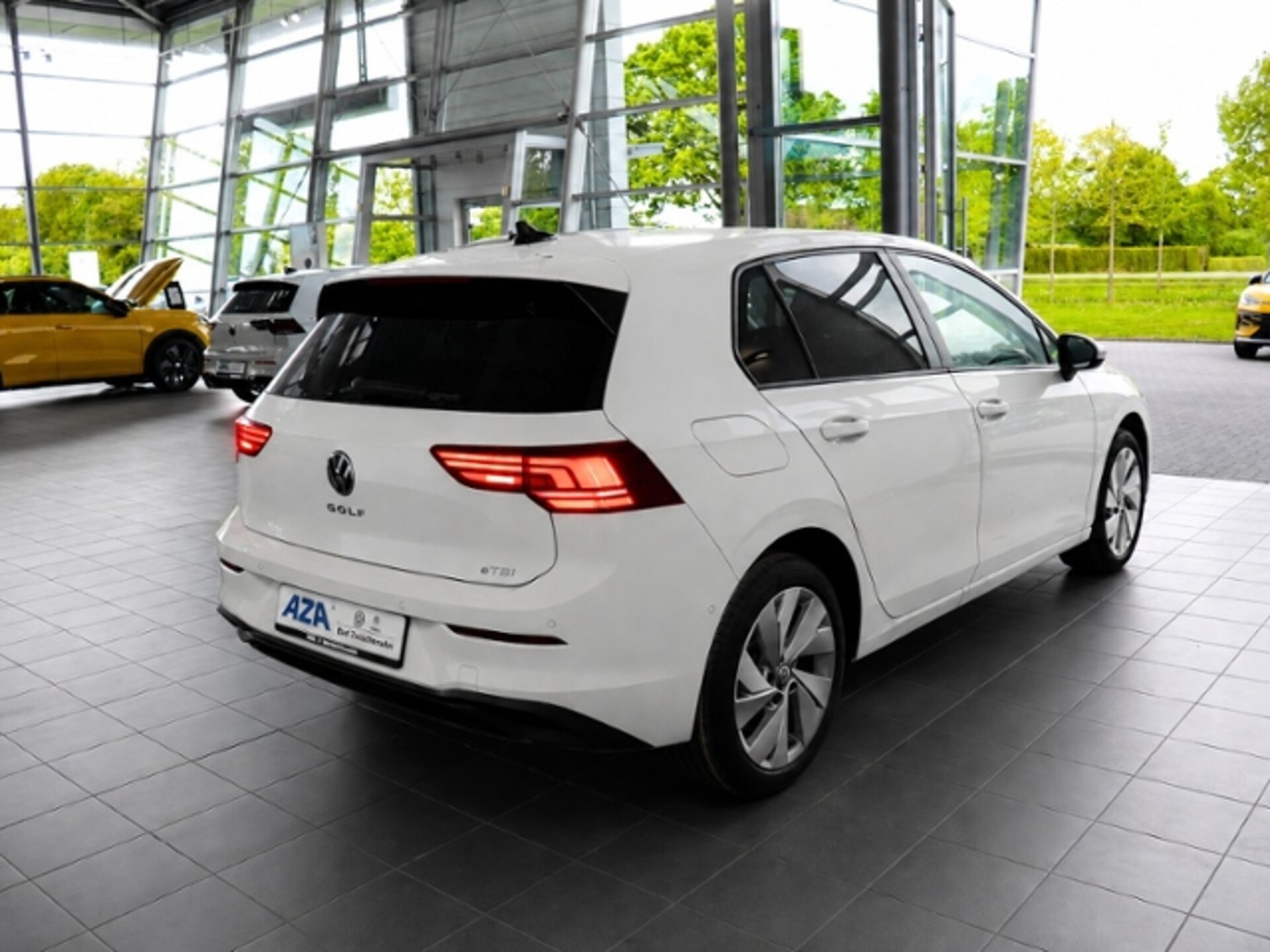 Volkswagen Golf Life