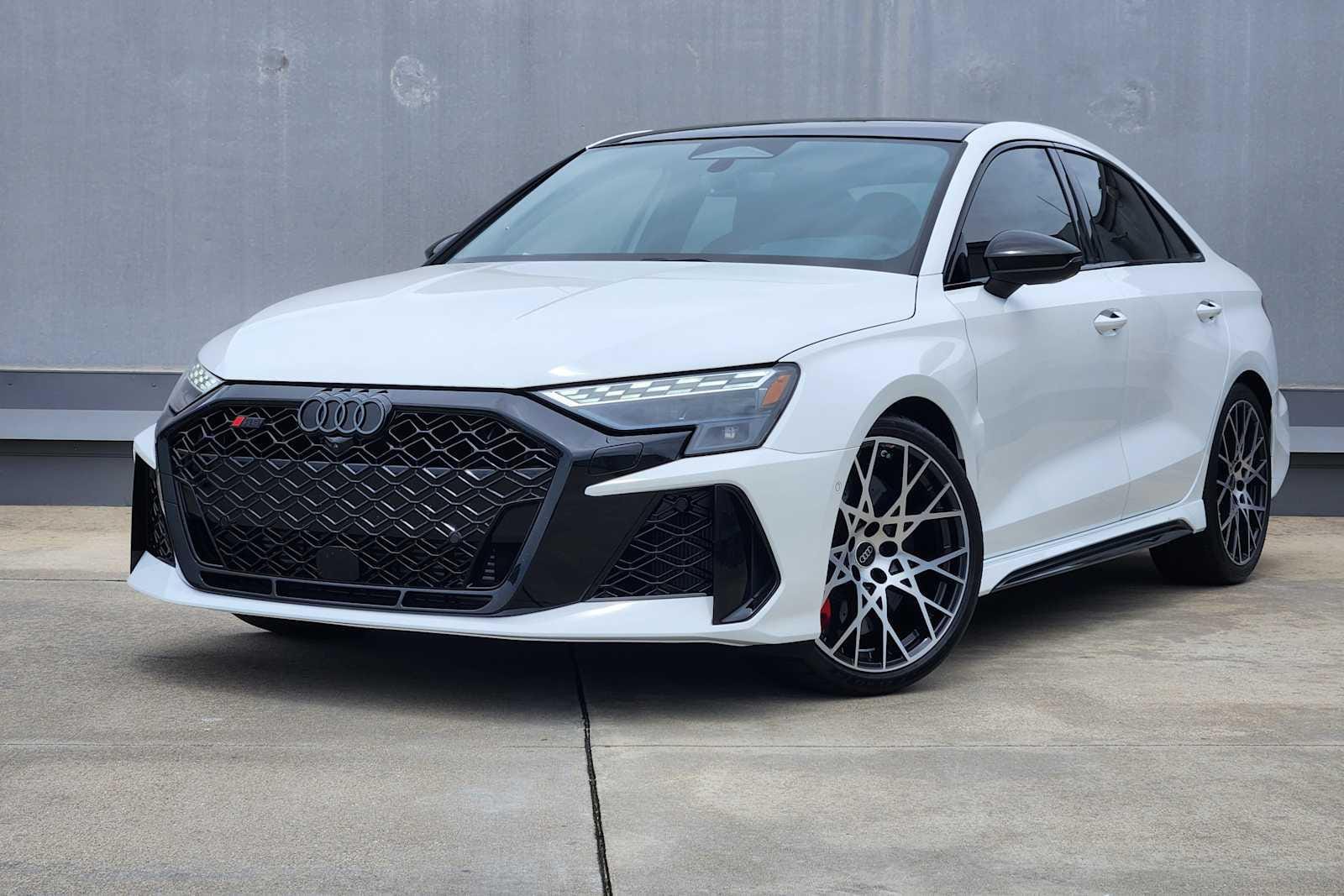 2026 Audi RS 3 2.5 TFSI quattro S tronic's photo