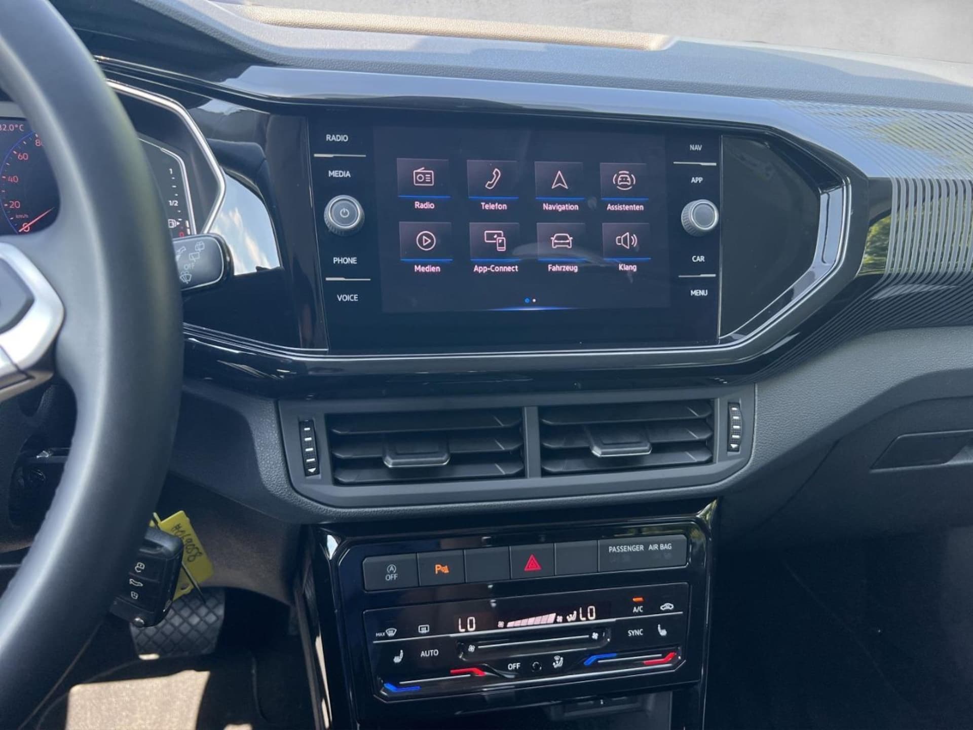 Volkswagen T-Cross Style