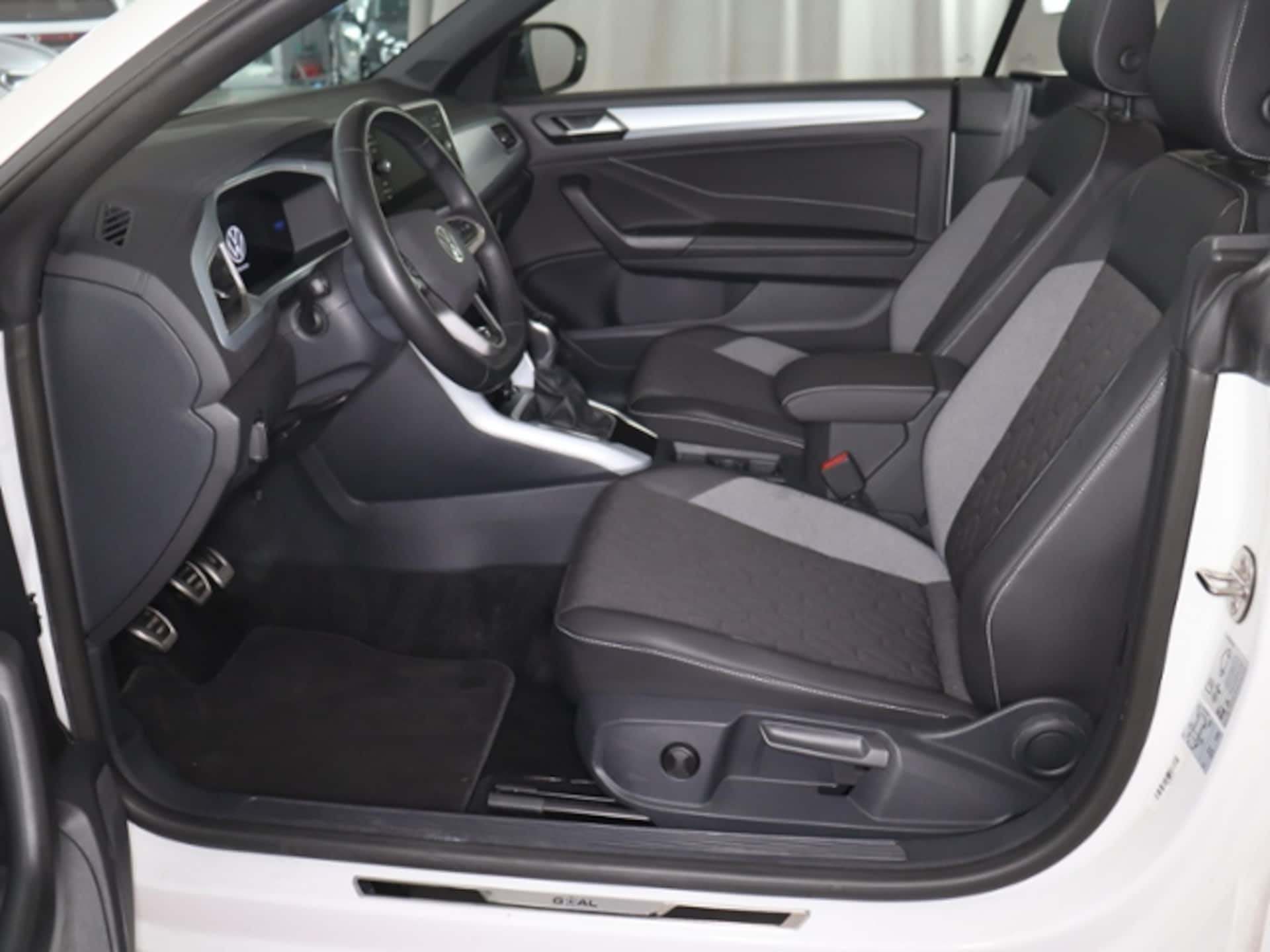 Volkswagen T-Roc Cabriolet Style