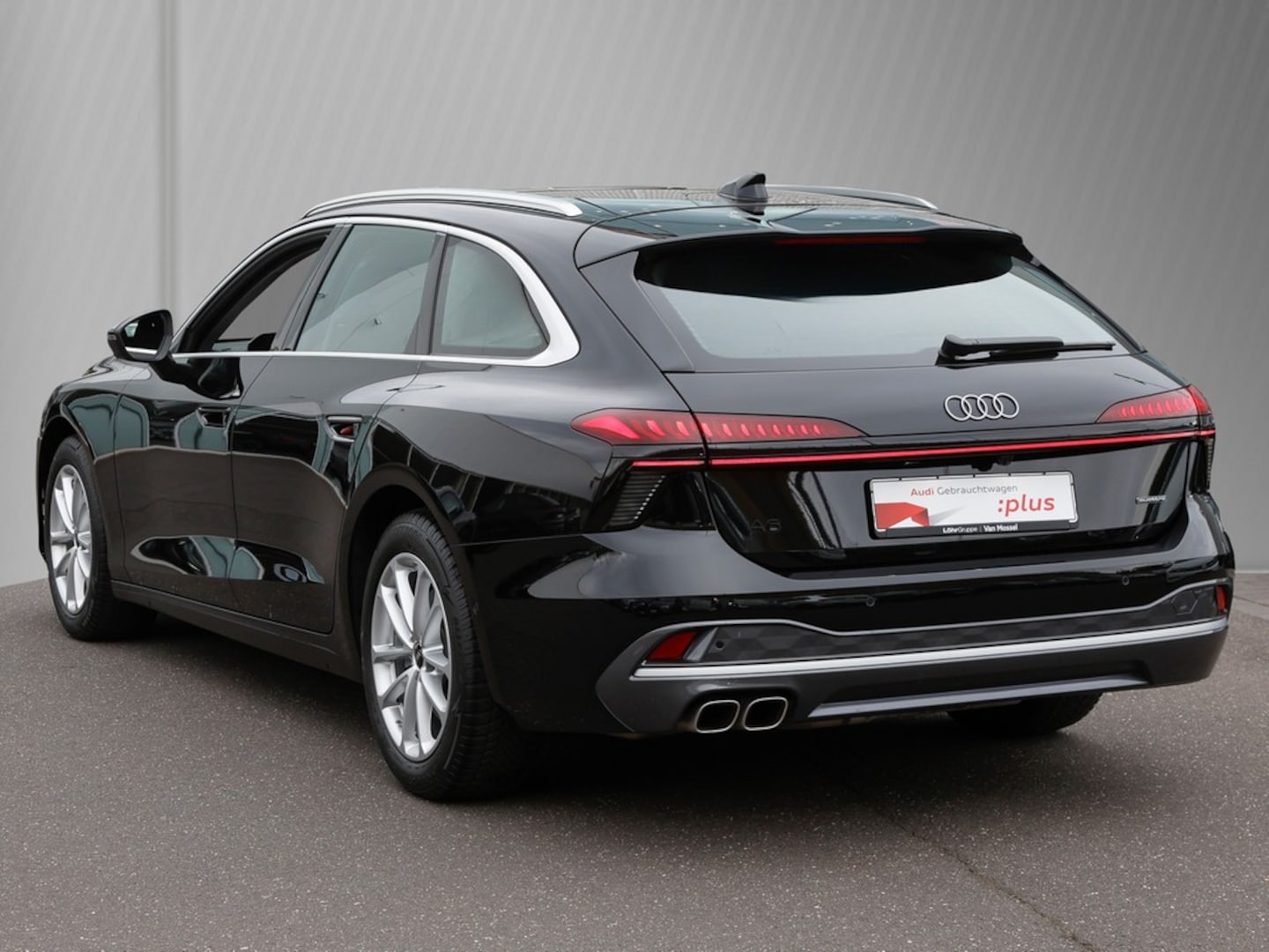 Bild über Audi A6 Avant TDI quattro 150 kW S tronic - für weitere Informationen kontaktieren Sie den Audi Partner