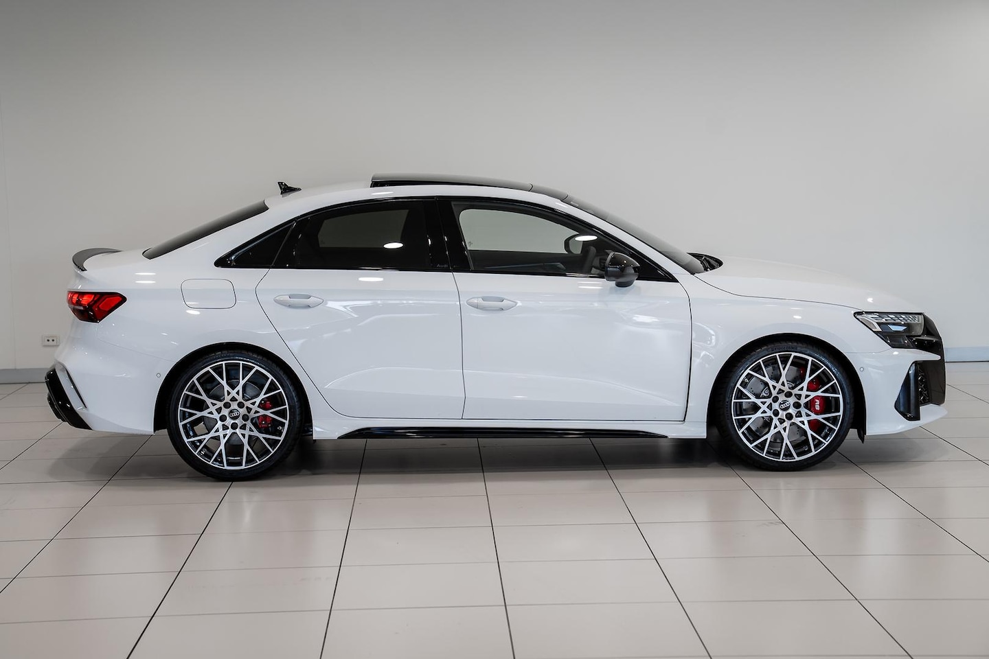 Image about Audi RS 3 Sedan TFSI quattro S tronic