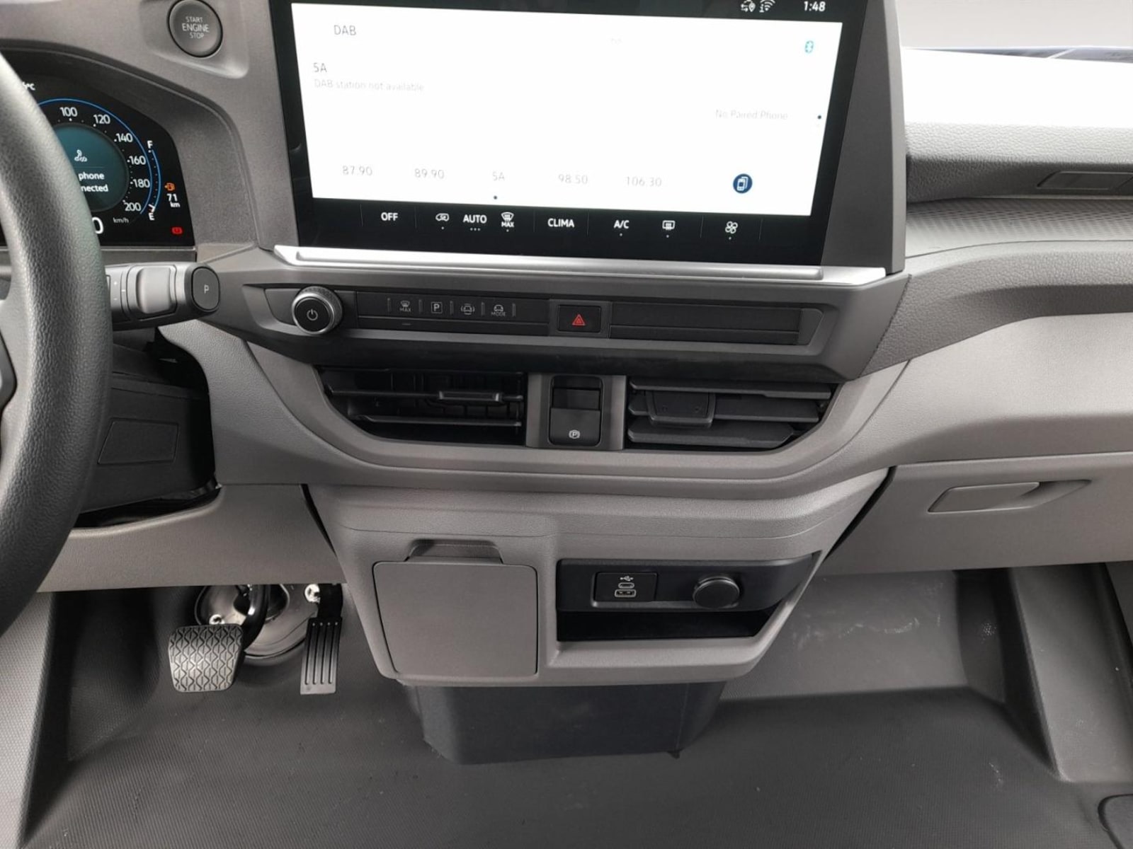 Volkswagen Transporter Kombi kurzer Radstand – Bild 10