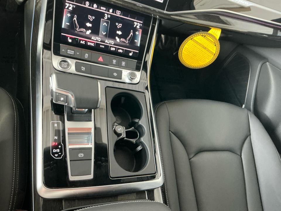 2026 Audi Q7 Premium - Photo 13