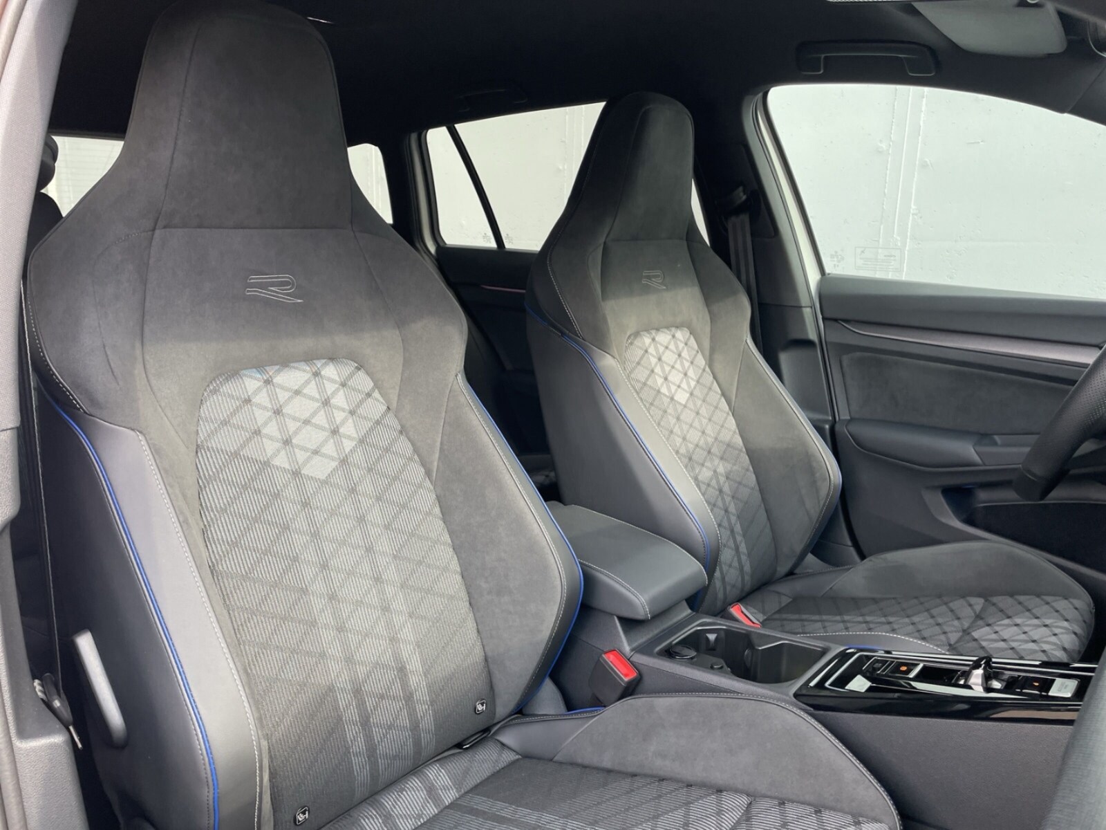 Volkswagen Golf Variant – Bild 10