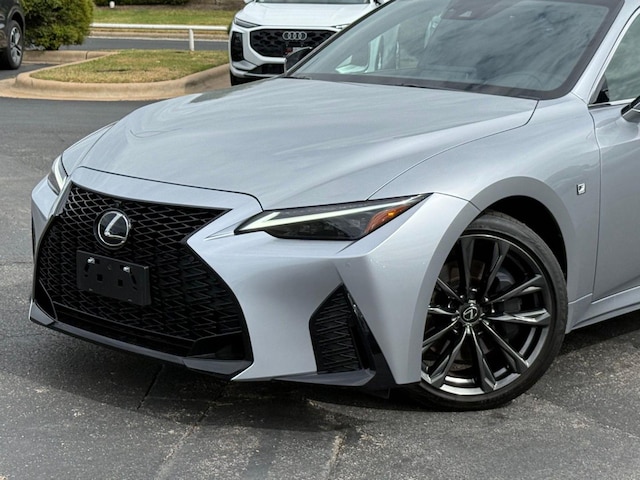 2023 Lexus IS 350