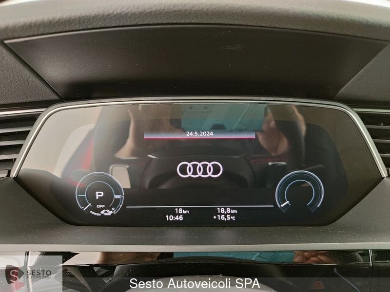 Image about Audi SQ8 Sportback e-tron SQ8 Sportback e-tron 370,00 kW