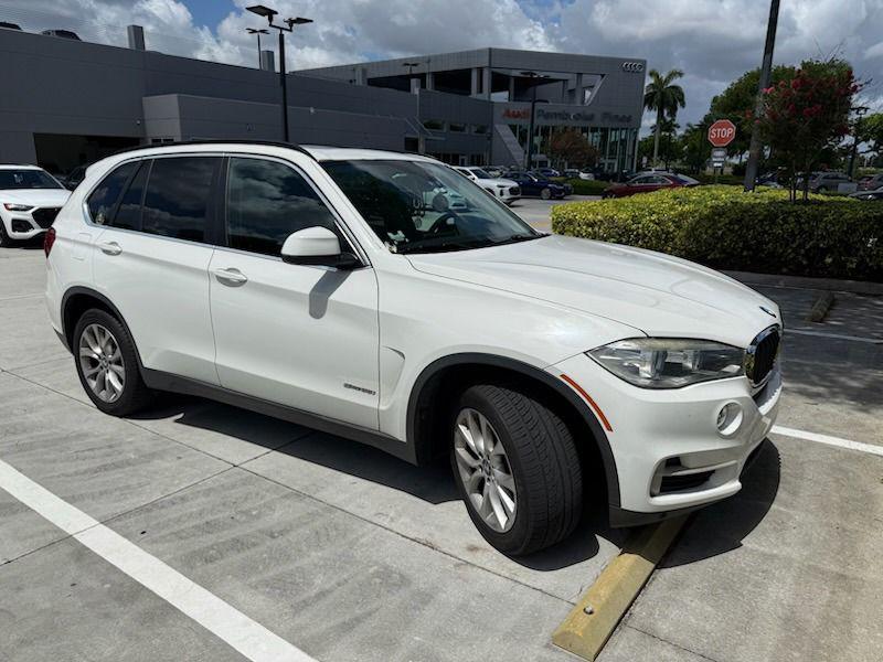 2016 BMW X5 sDrive35i's photo