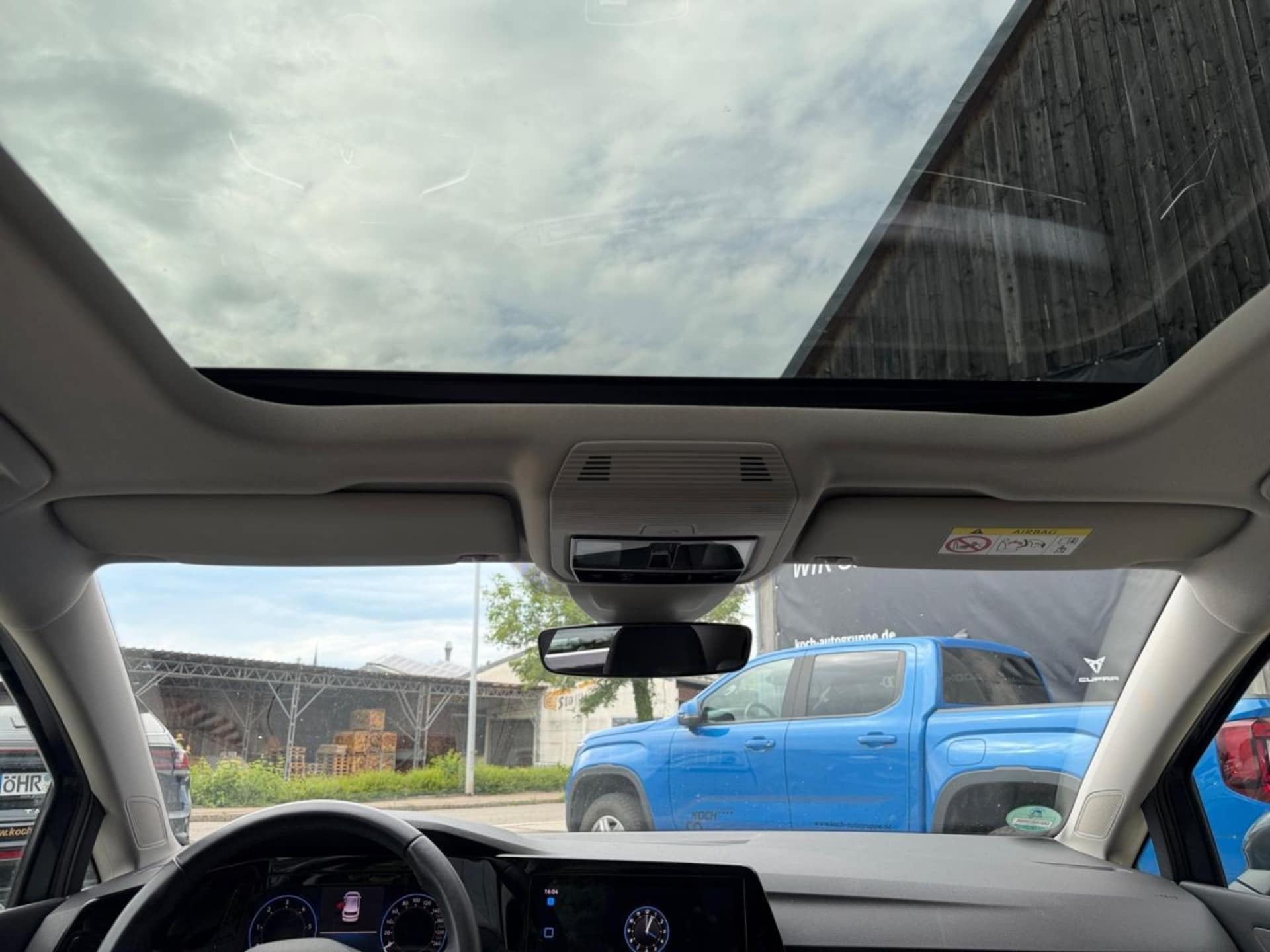 Volkswagen Golf Active