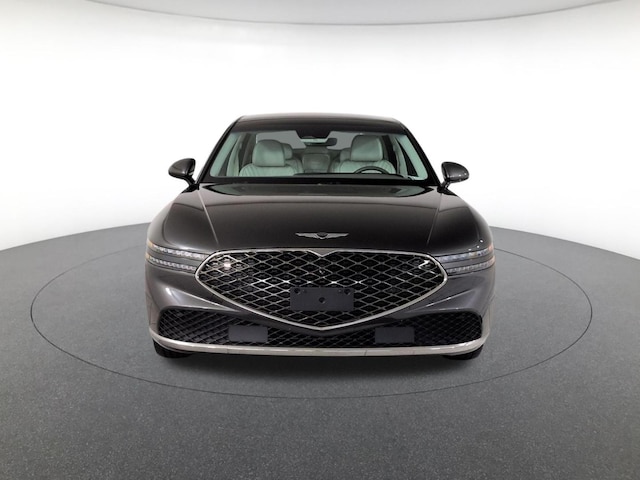 2023 Genesis G90