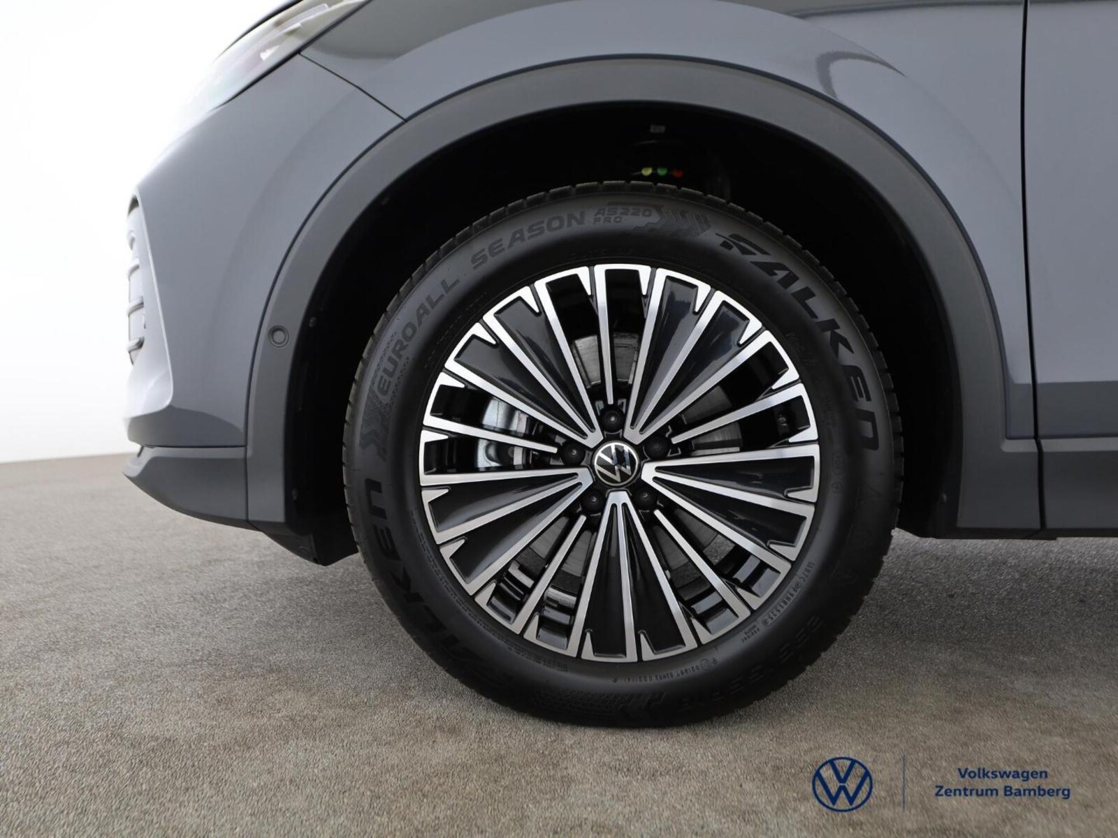 Volkswagen Tiguan – Bild 12