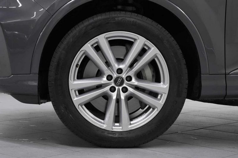 Audi Q7 SUV TFSI e