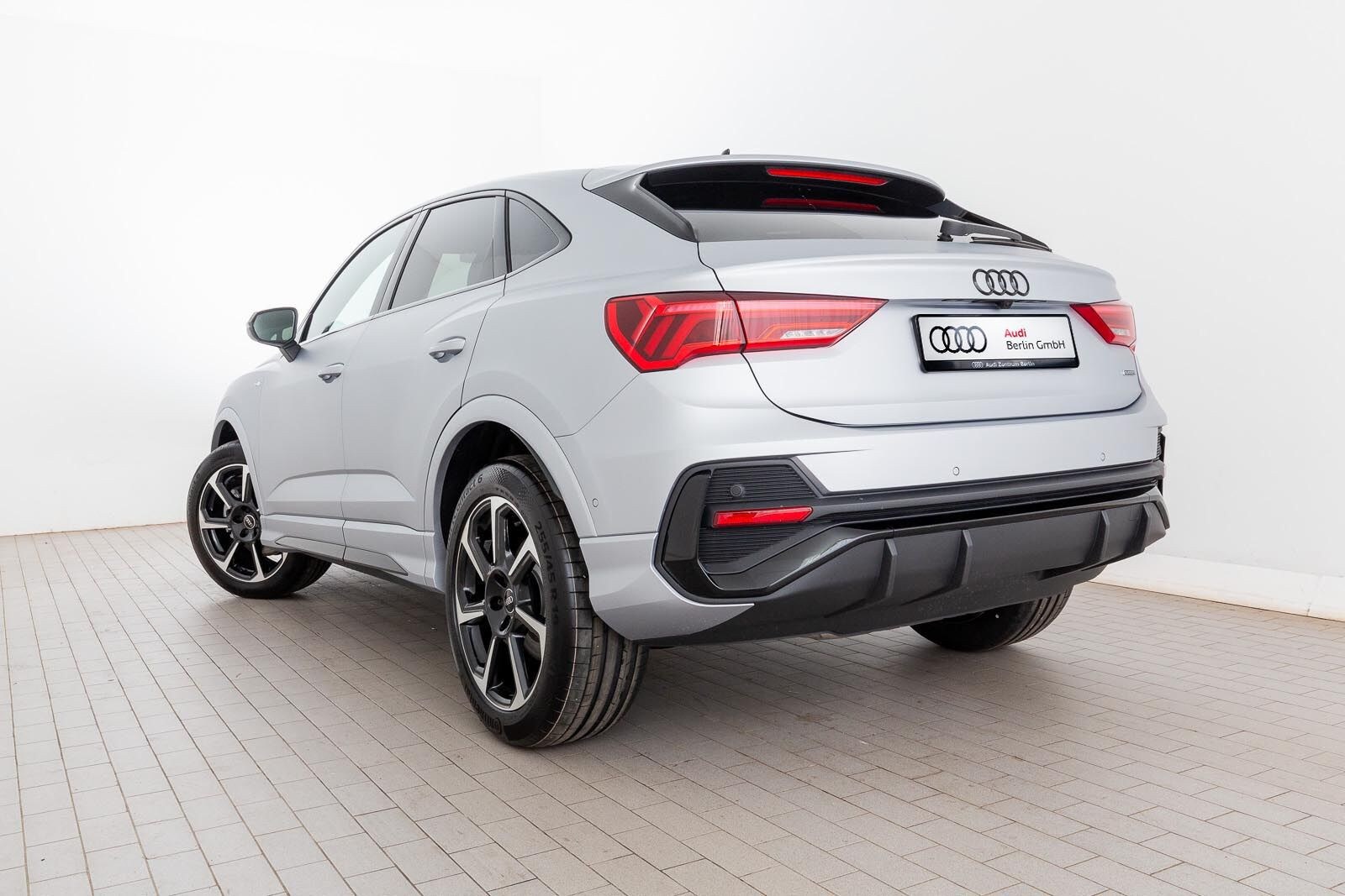 Image about Audi Q3 Sportback S line 40 TFSI quattro S tronic