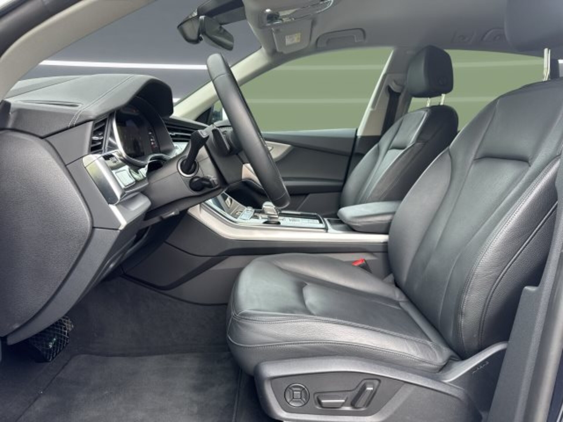 Audi Q8 SUV