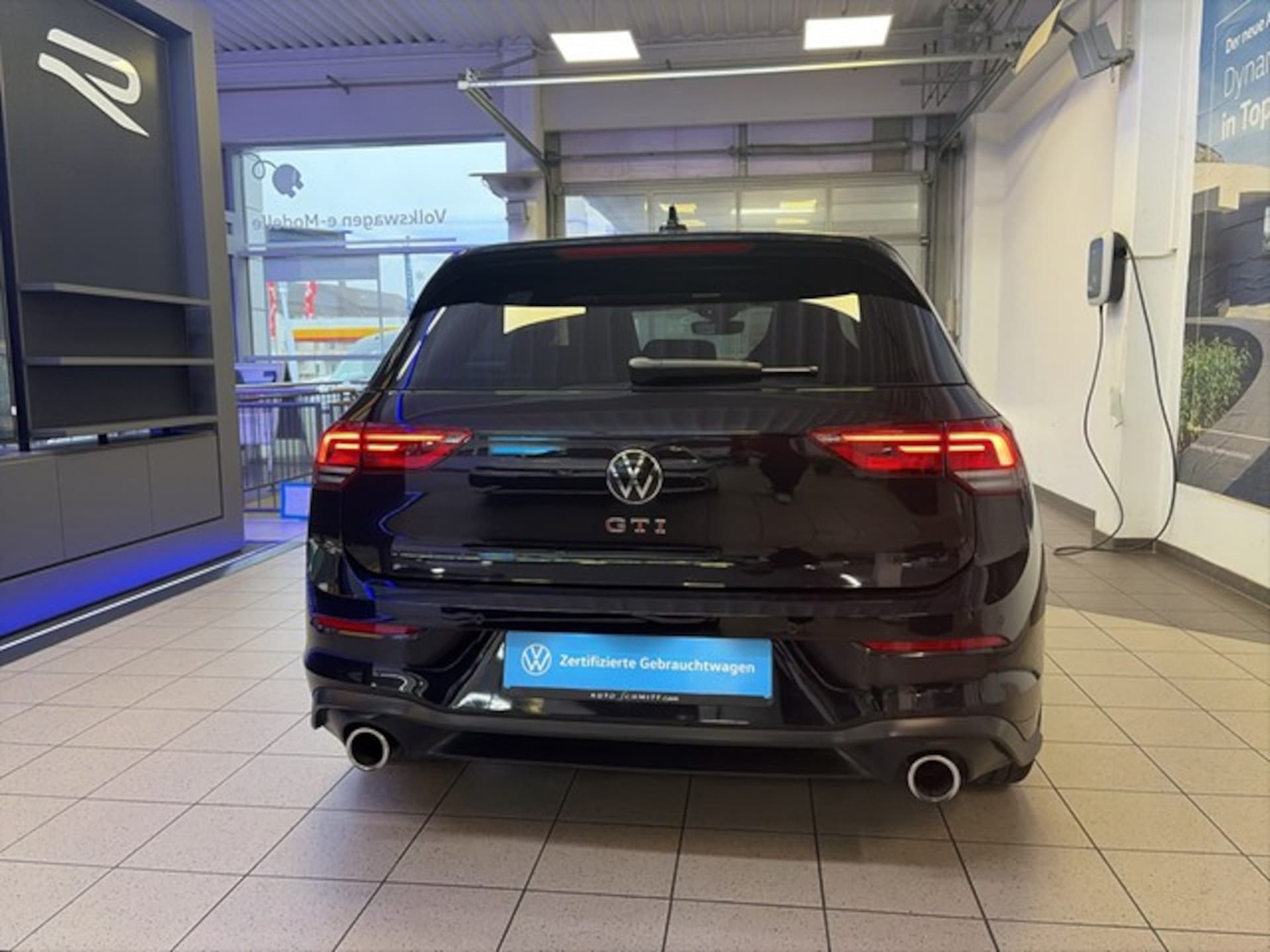 Volkswagen Golf GTI