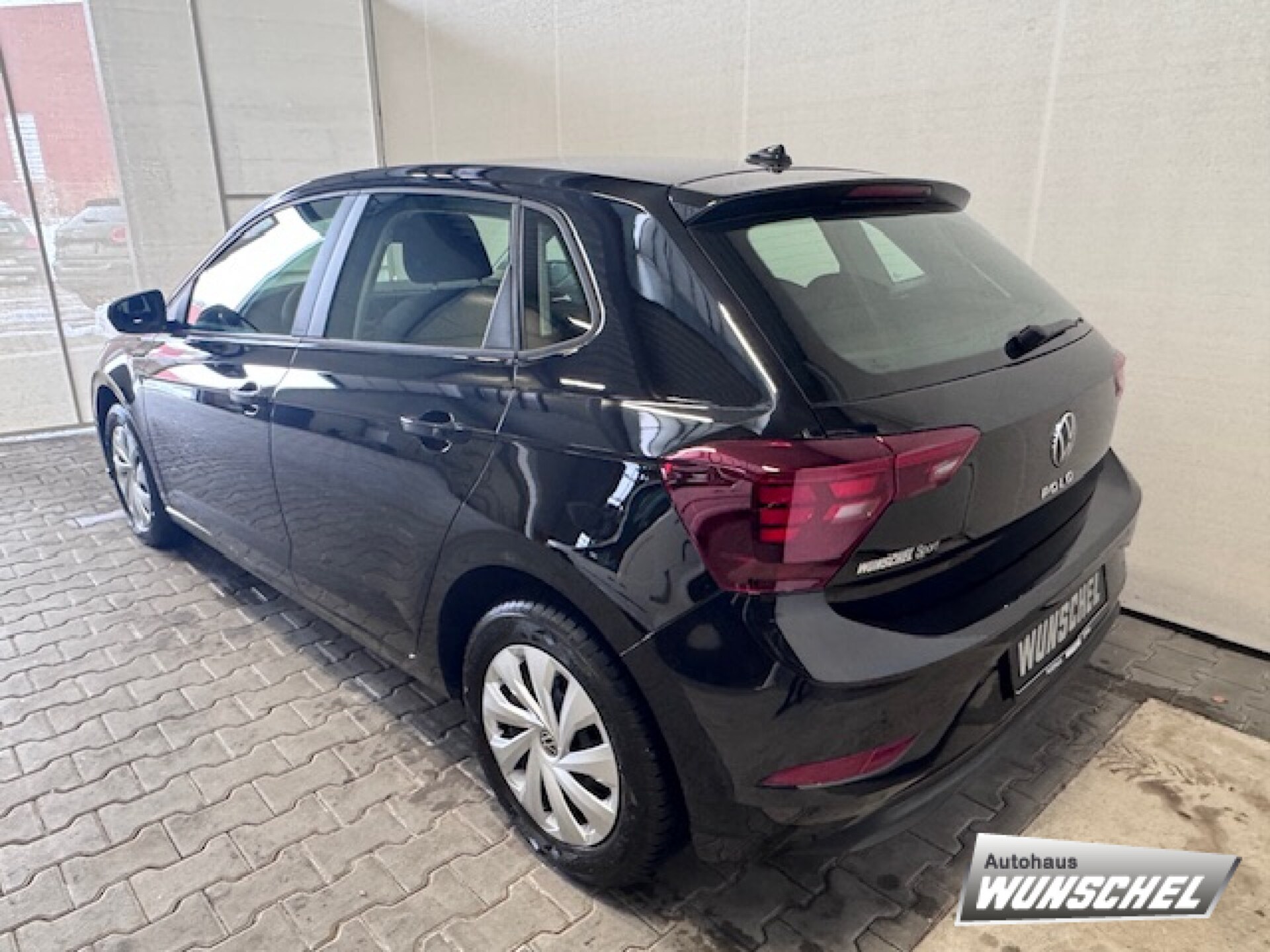 Volkswagen Polo Basis-Modell