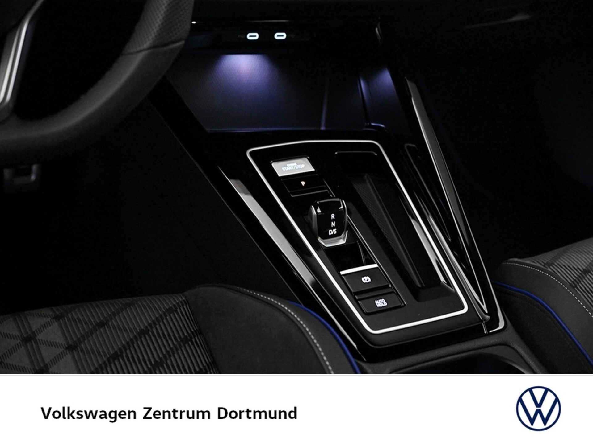 Volkswagen Golf R-Line