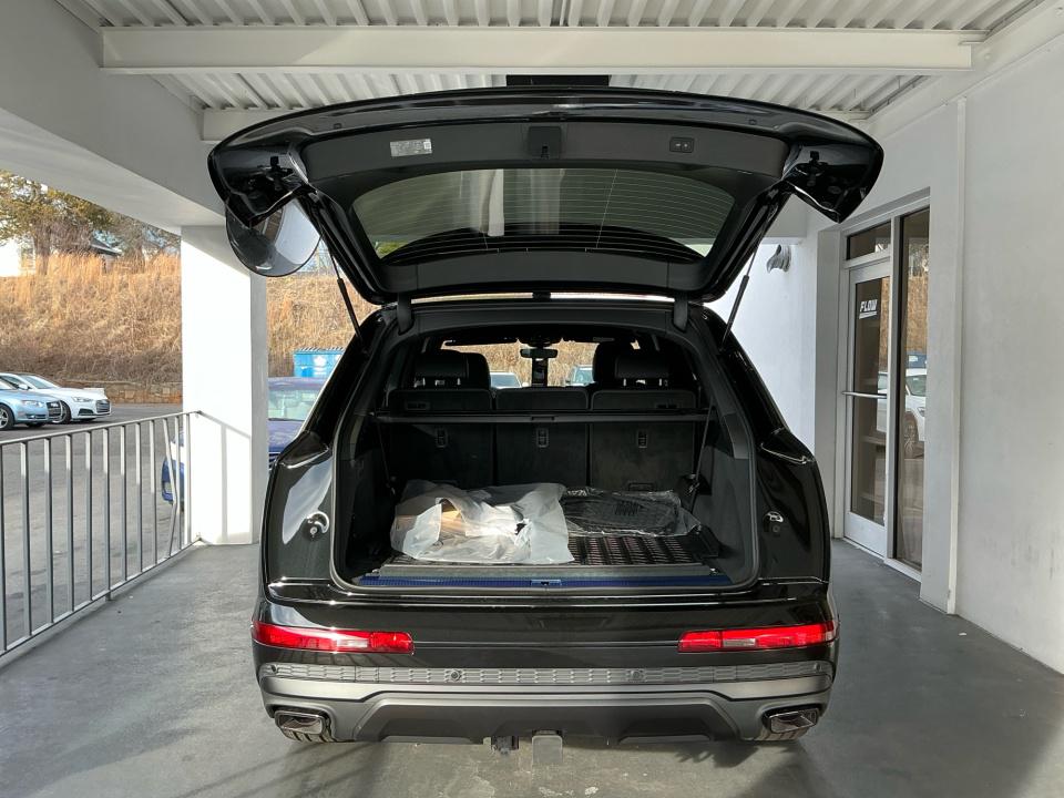 2026 Audi Q7 Premium - Photo 14