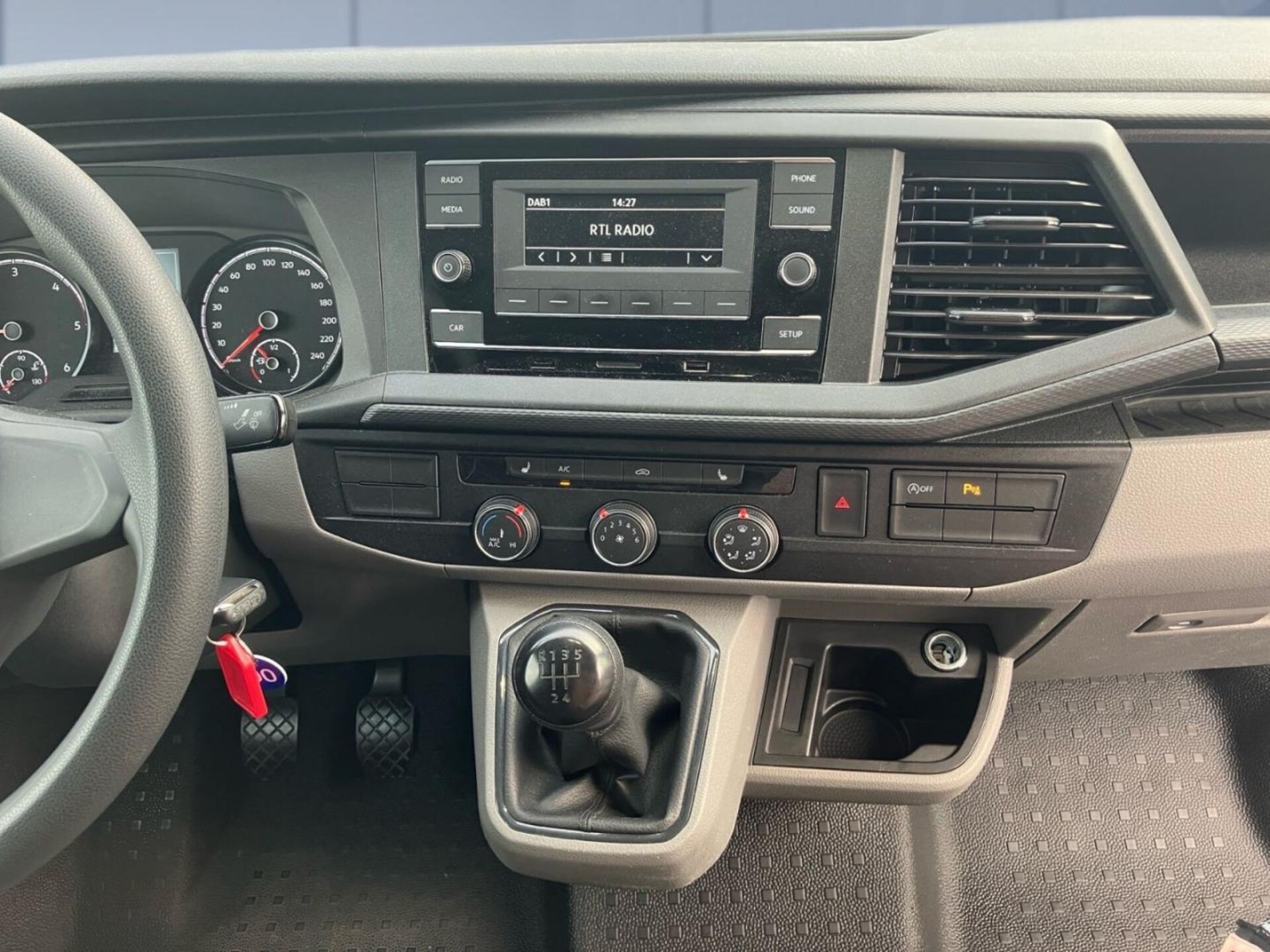Volkswagen T6.1 Transporter Kasten kurzer Radstand