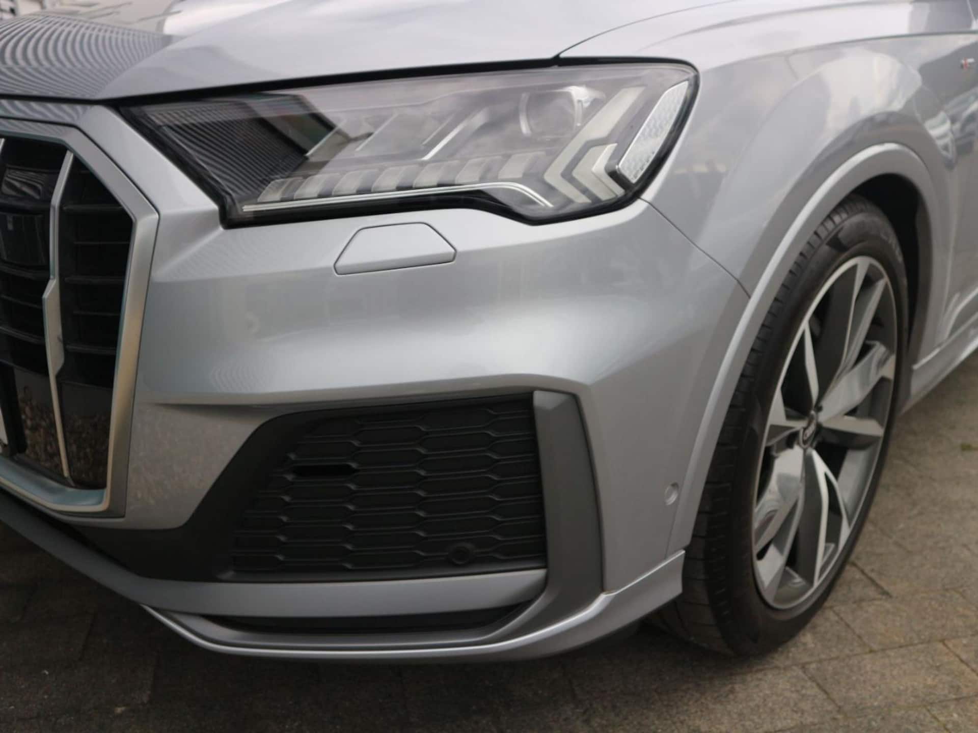 Audi Q7 SUV S line