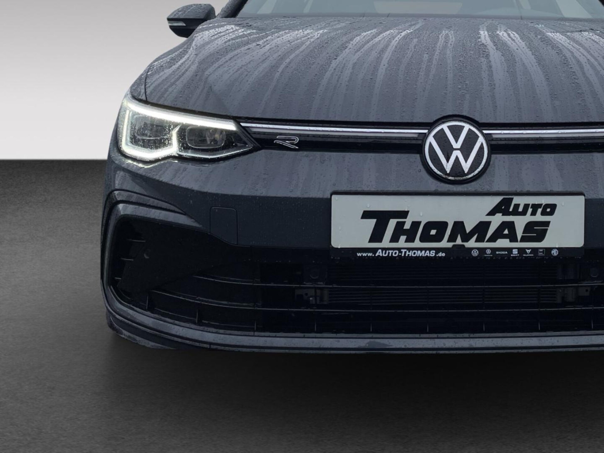Volkswagen Golf R-Line