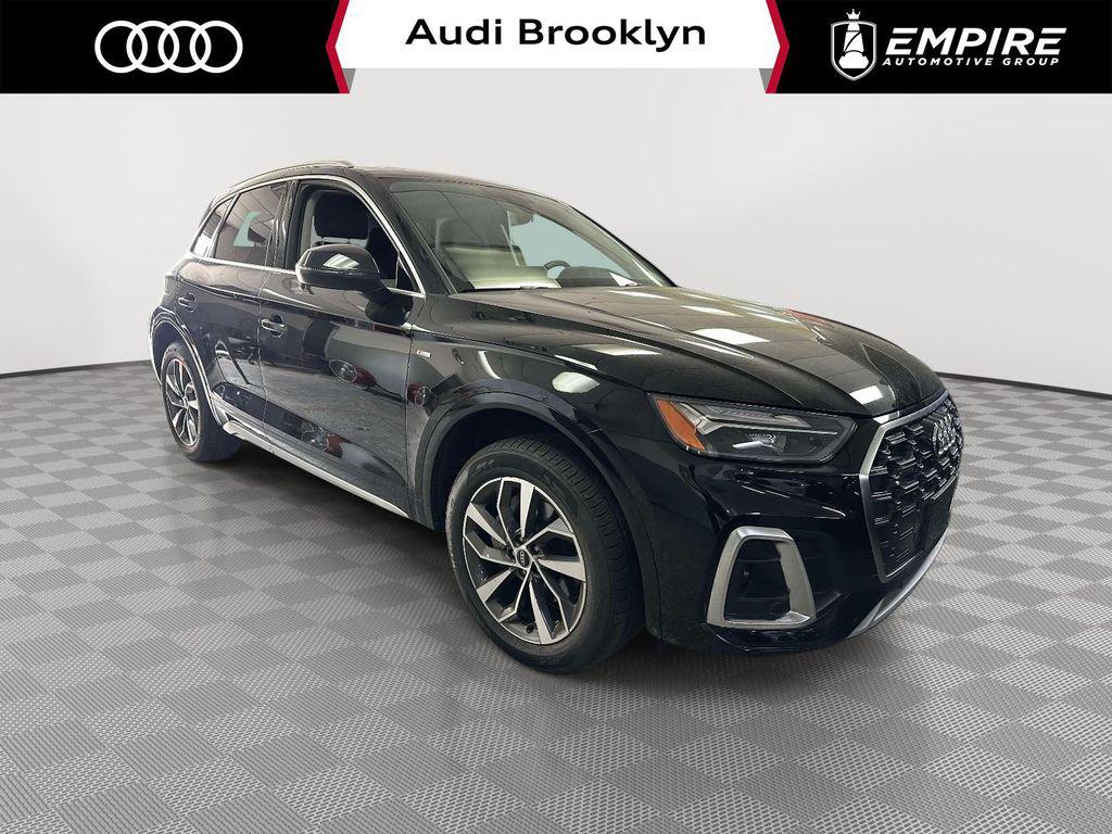 2023 Audi Q8 55 Premium Plus Tiptonic quattro's photo