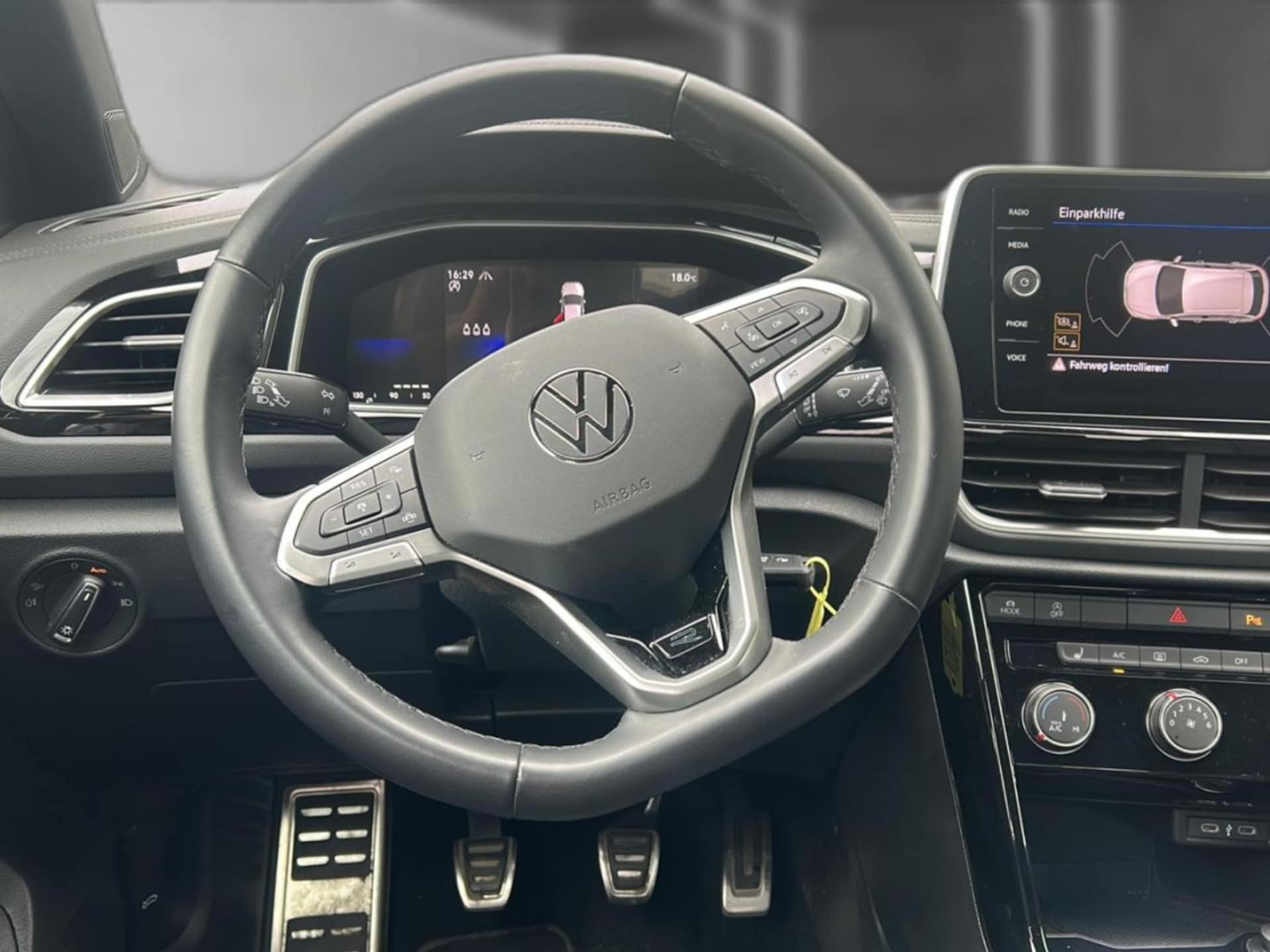 Volkswagen T-Roc R-Line