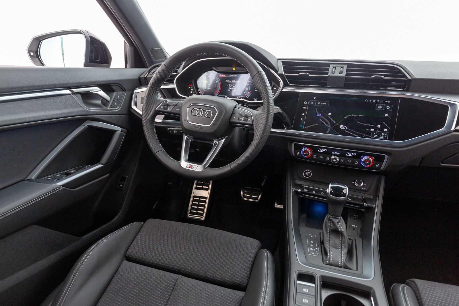 Image about Audi Q3 Sportback S line 40 TFSI quattro S tronic