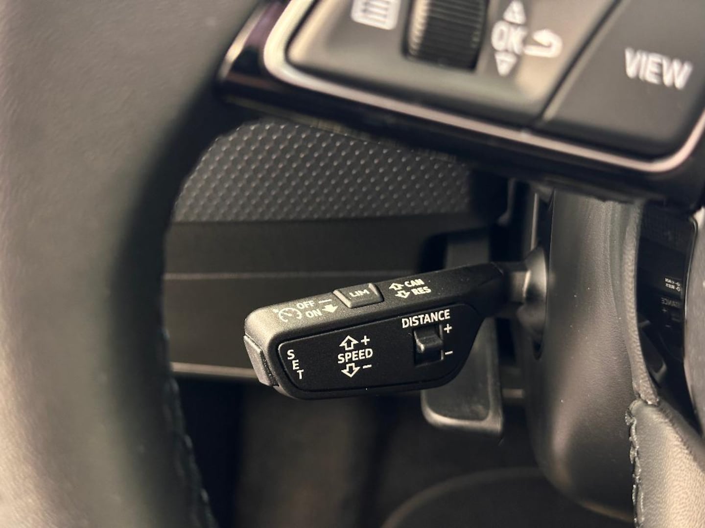 Bild über Audi A1 Sportback S line 25 TFSI S tronic - für weitere Informationen kontaktieren Sie den Audi Partner
