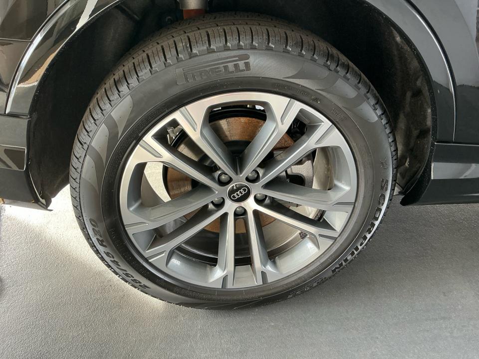 2026 Audi Q7 Premium - Photo 24